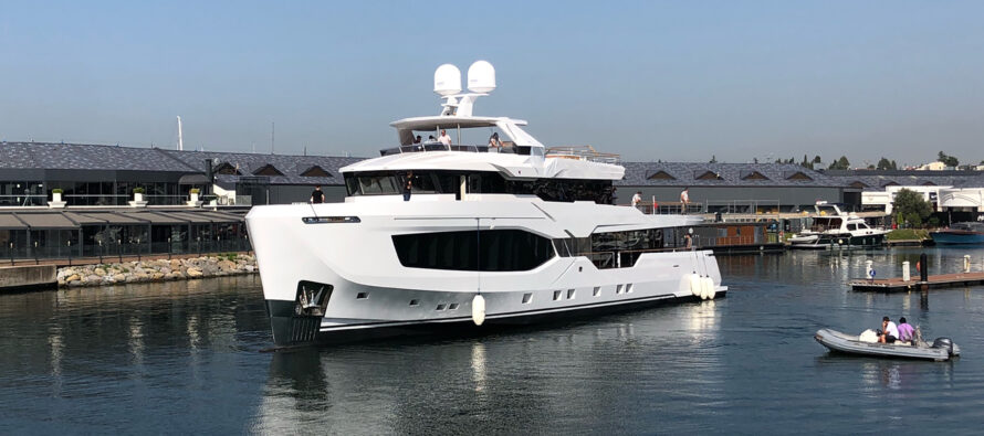 Numarine 37XP to debut at Cannes