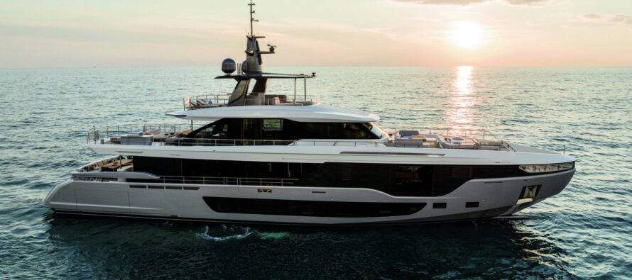 Azimut hires new manager following new partnerships