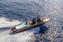 Ferretti and David Beckham to auction boat for charity